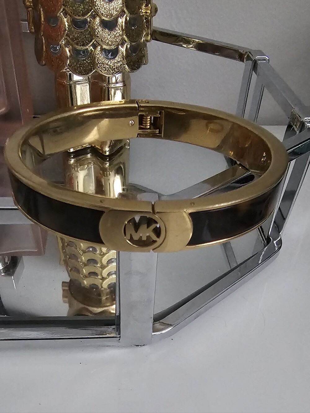 MICHAEL KORS BRACELET